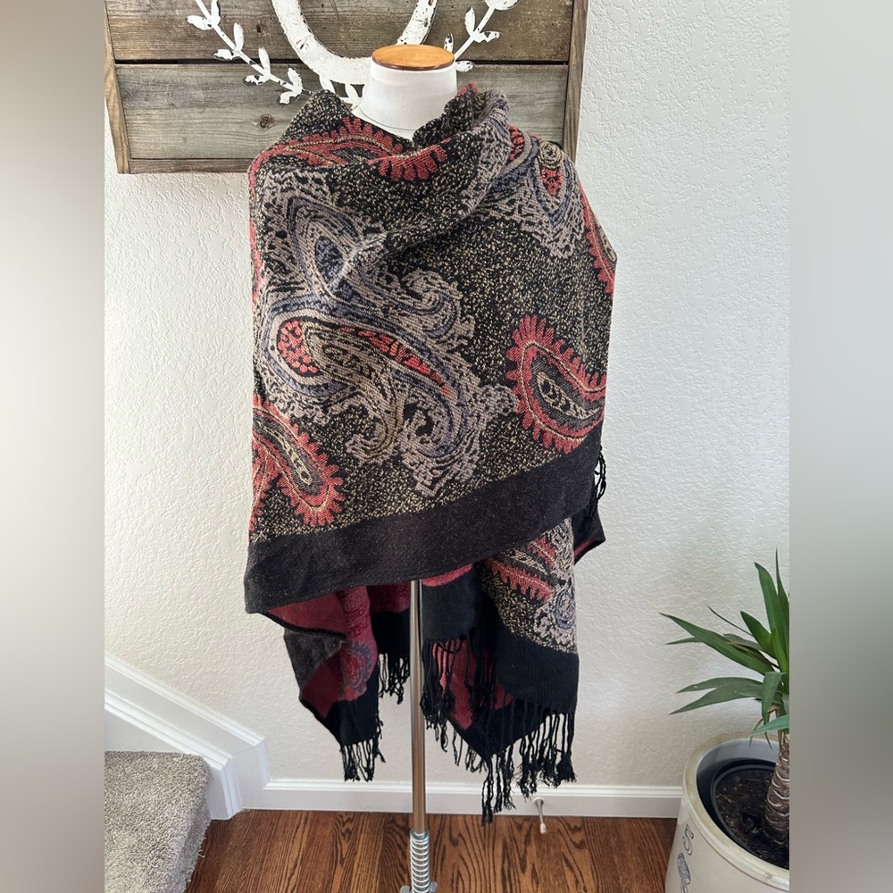 Soft Surroundings Multicolor Paisley Wrap Shrug Sweater OS